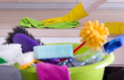 Professional deep cleaning in a Stockwell home with detailed attention to kitchens and floors