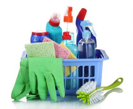 Professional kitchen and bathroom cleaning in a Stockwell flat